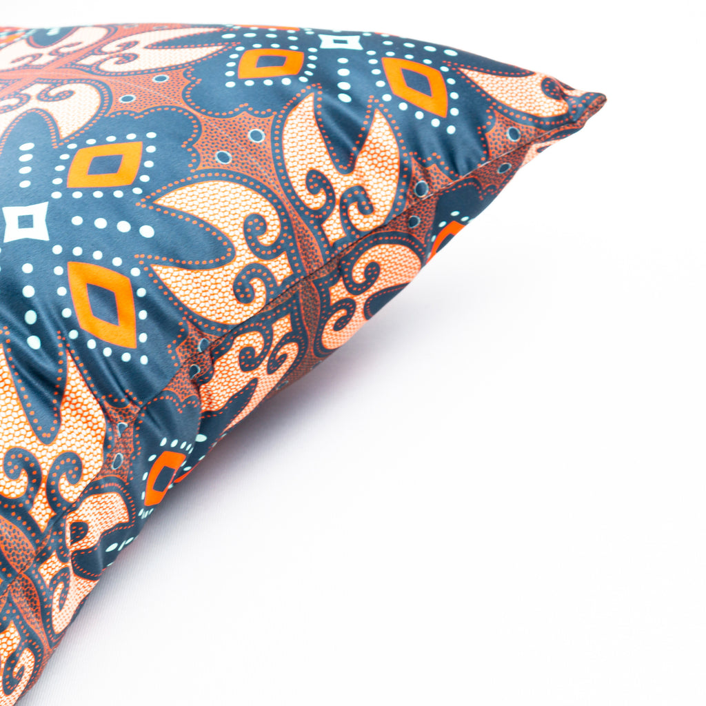 OBJECT: SPIRIT OF BASOTHO MIDNIGHT BATIK CUSHION COVER // REF: PW-SS-ST130